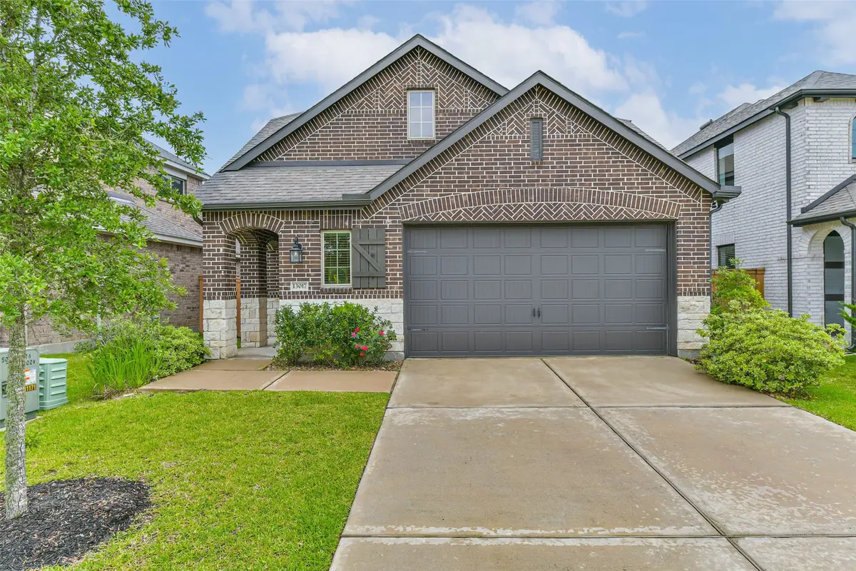 13017 Sapphire Lake Lane, Texas City, TX 77568 - #1
