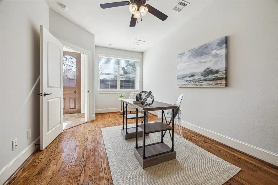 303 Bethje Street, Houston, TX 77007 - Image #3