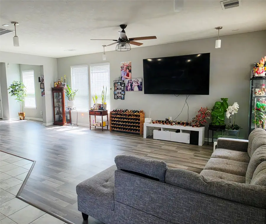 2507 Yellow Buckeye Ct, Houston, TX 77038 - #3