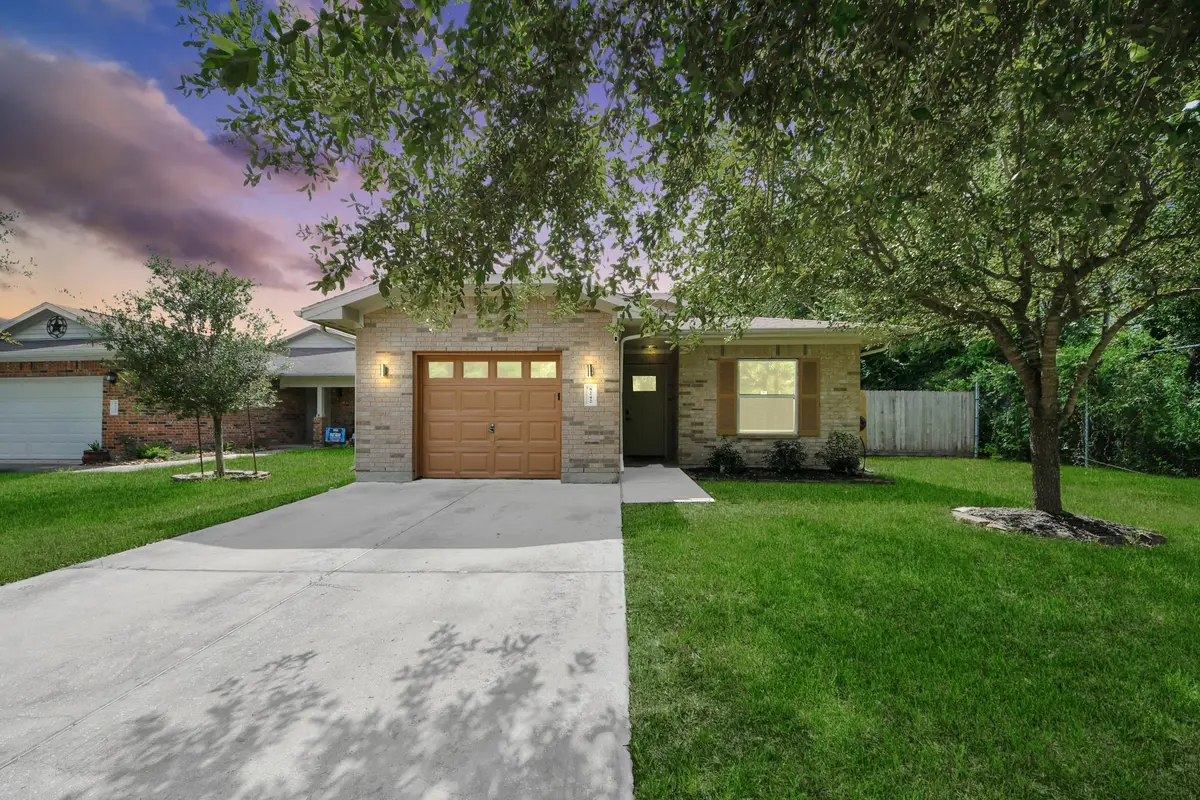 8242 Oak Knoll Lane, Houston, TX 77028 - #1