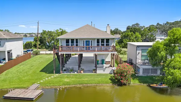 1133 E Meyer Road, Seabrook, TX 77586