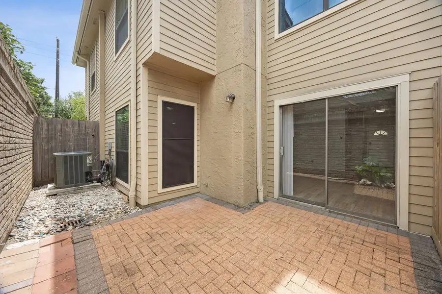 7350 Kirby Drive #46, Houston, TX 77030 - Image #2