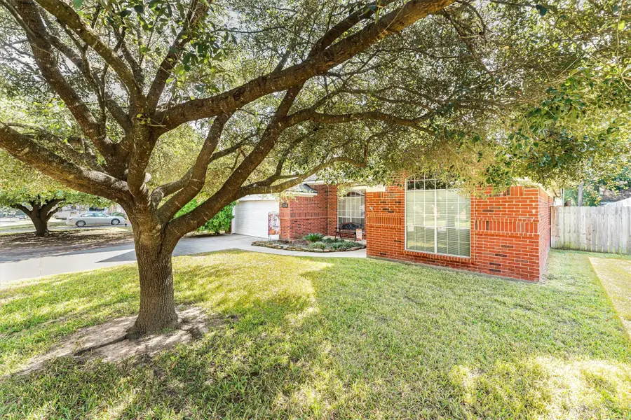 1714 Cantrell Boulevard, Conroe, TX 77301 - Image #2