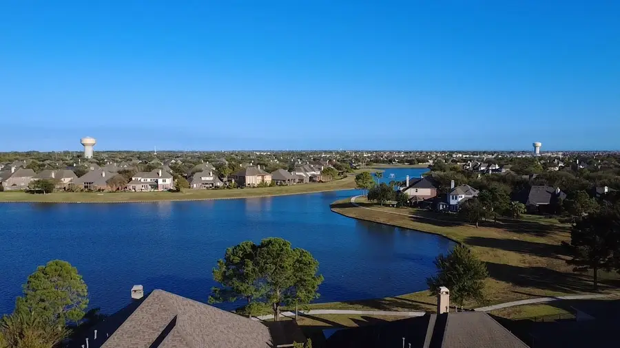 1012 Broad Bay Lane, League City, TX 77573 - Image #2