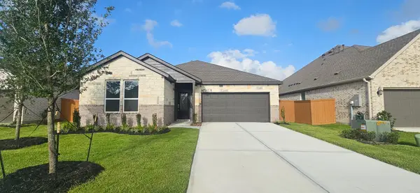 3014 Mariner Island Drive, Texas City, TX 77568