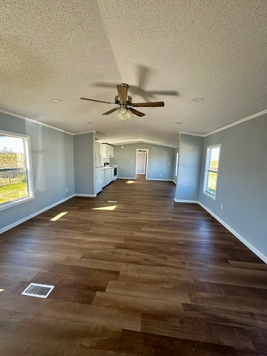 2529 Mcdonald Road, Oyster Creek, TX 77541 - #3