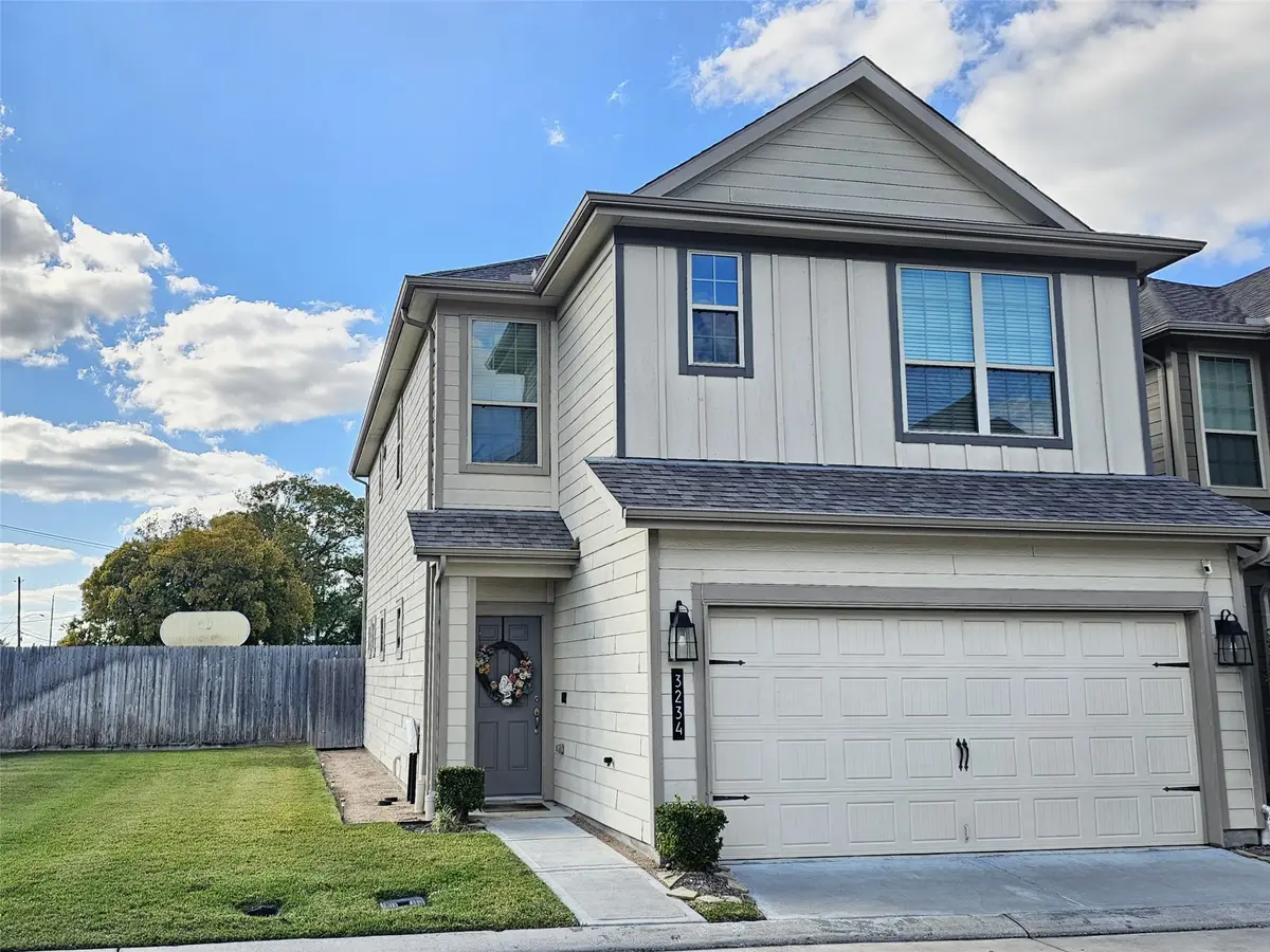 3234 Longleaf Meadows Drive, Houston, TX 77063 - #1