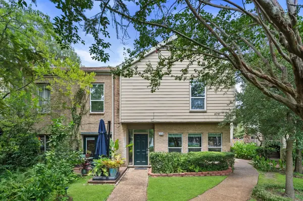 2100 Tanglewilde Street #373, Houston, TX 77063