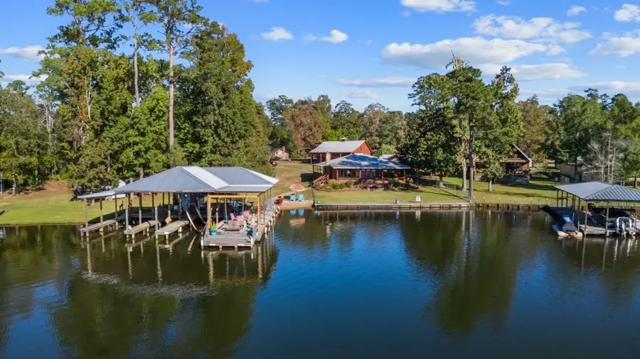 115 Princes Circle, Ivanhoe, TX 75979 - Image #2