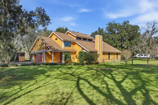 5610 County Road 823, West Columbia, TX 77486