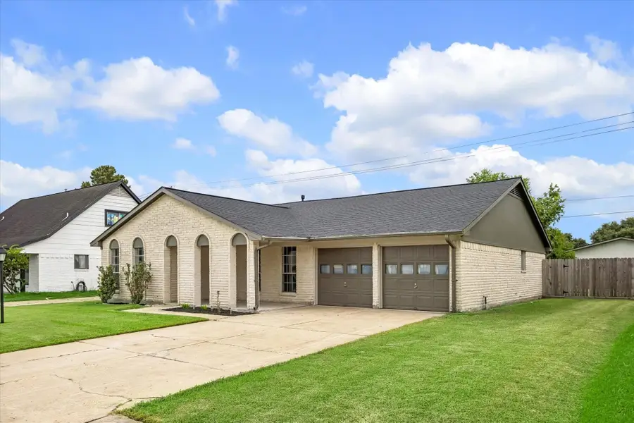 3114 Mission Valley Drive, Missouri City, TX 77459 - #2
