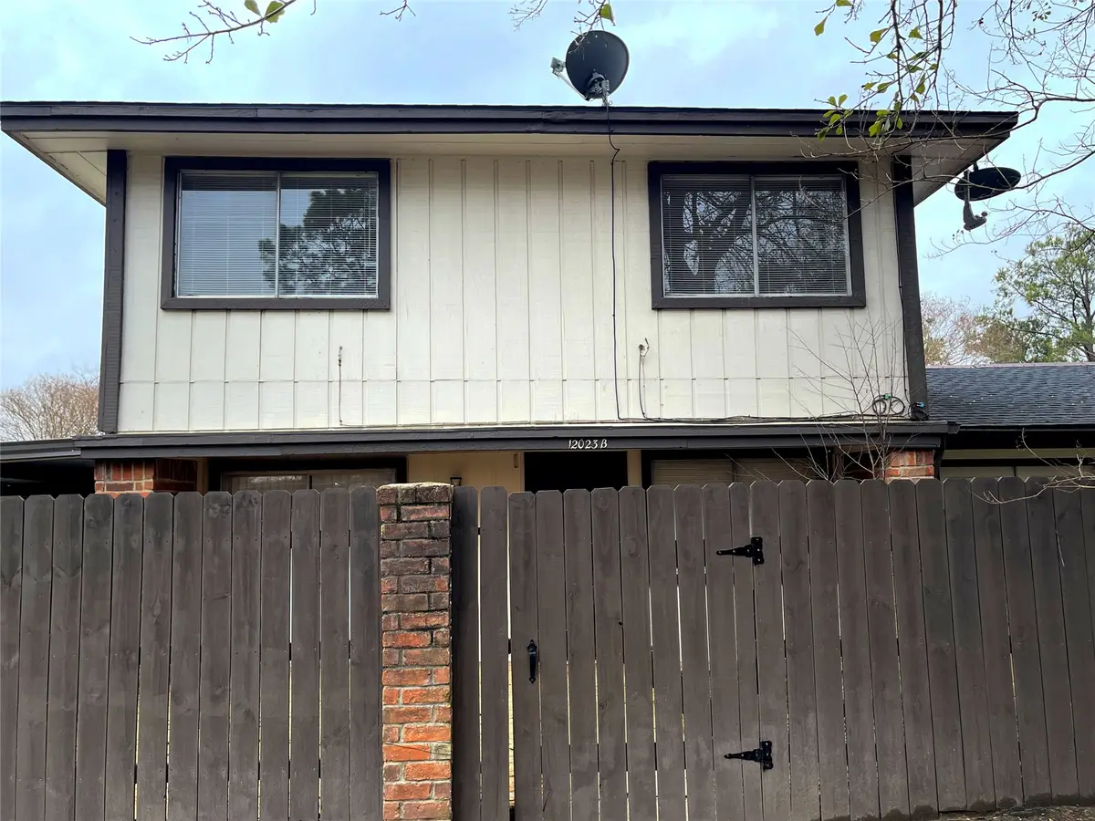 12023 Greenwood Forest Drive #B, Houston, TX 77066 - Image #1