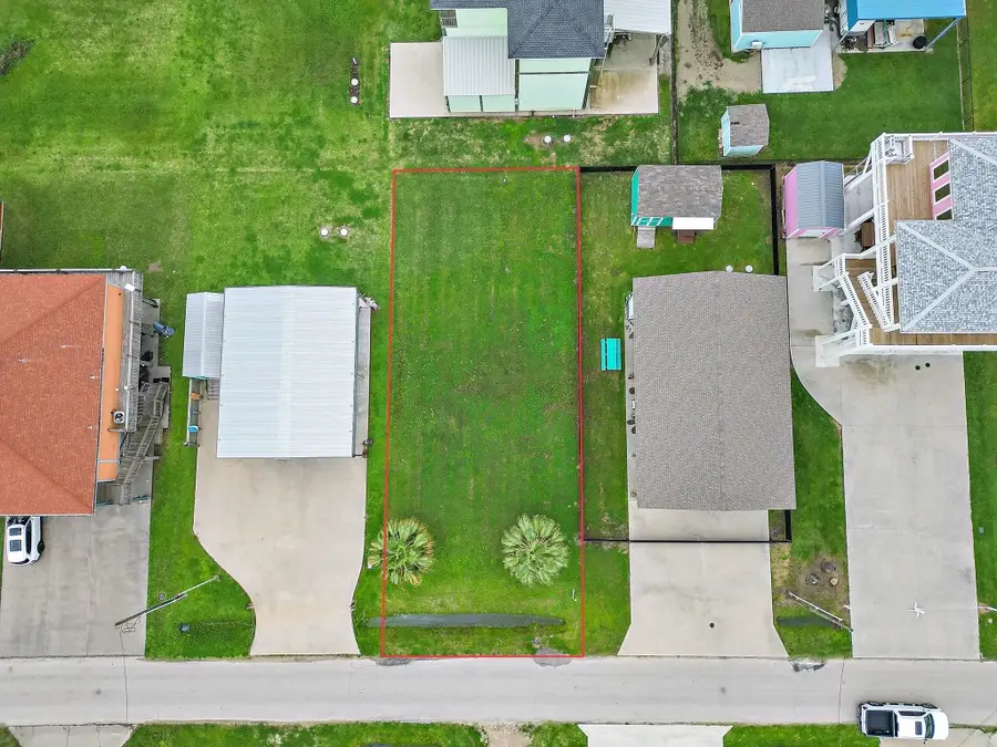 883 East Road, Crystal Beach, TX 77650 - #2