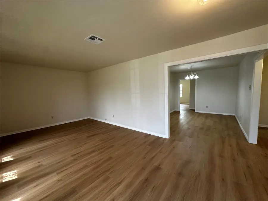 6023 Belarbor Street, Houston, TX 77033 - #2