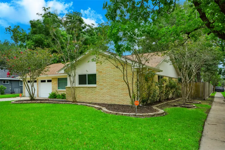 5502 Effingham Drive, Houston, TX 77035 - #3