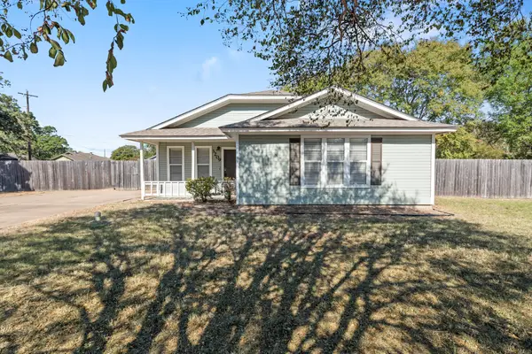 3209 Chapel Court, Bryan, TX 77803