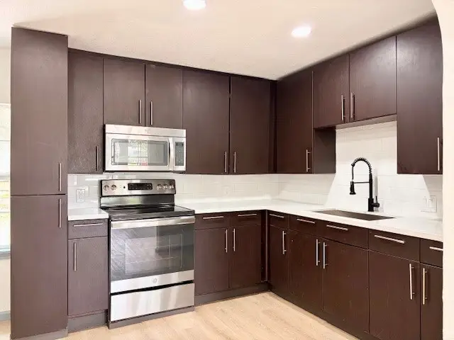 317 San Jacinto Street, La Porte, TX 77571 - #3