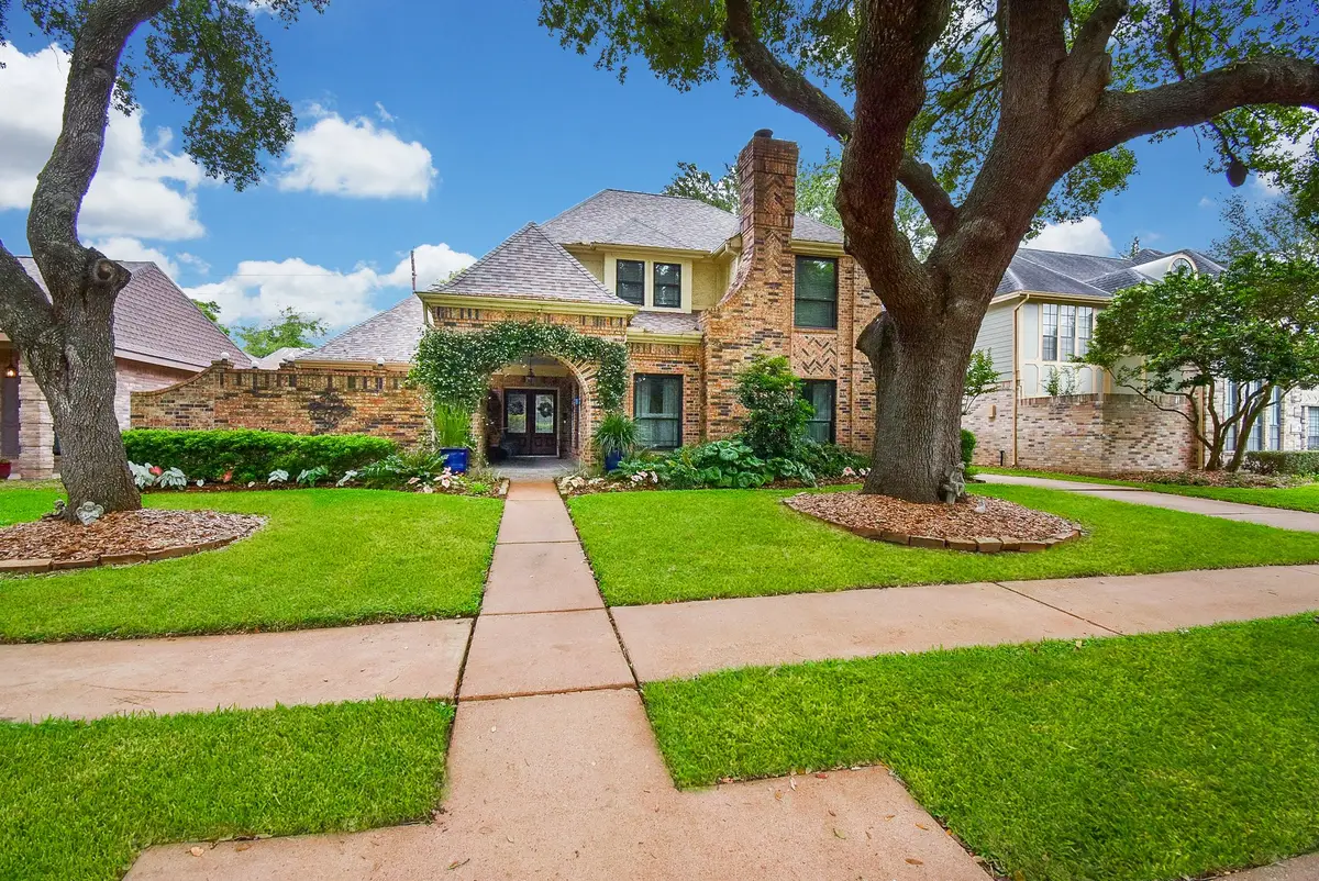 1023 Cardinal Avenue, Sugar Land, TX 77478 - #1
