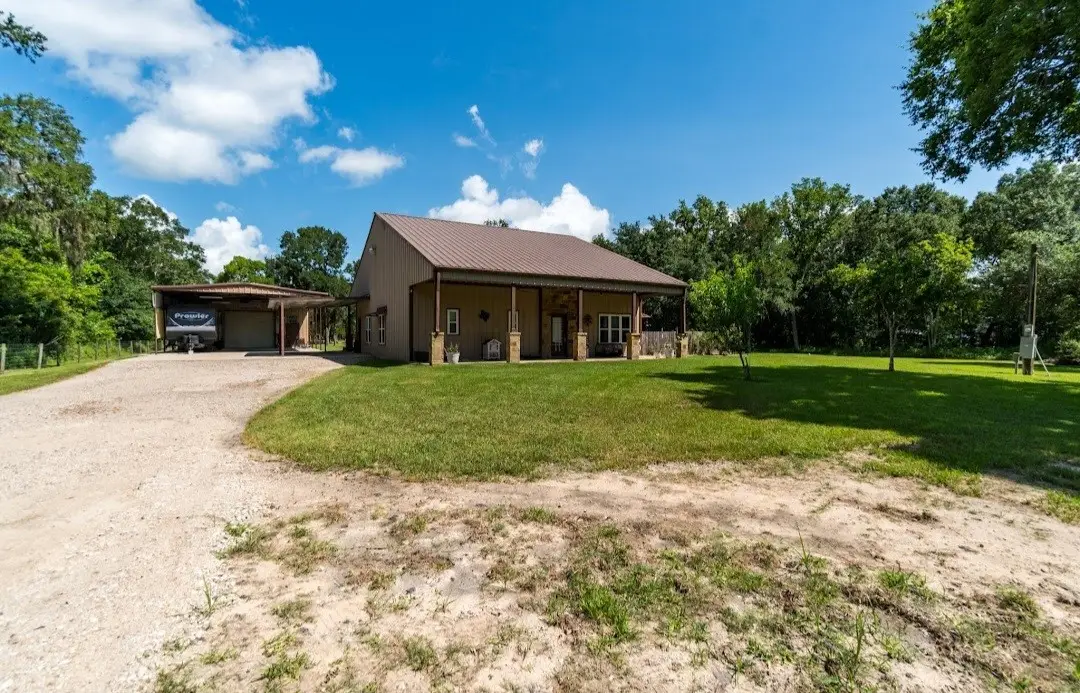 6470 County Road 3, Sweeny, TX 77480 - #1