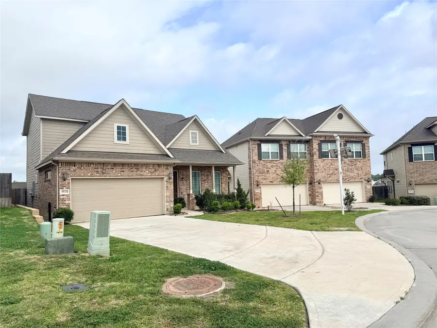 18724 Crescent Trails Circle, Montgomery, TX 77356 - #2