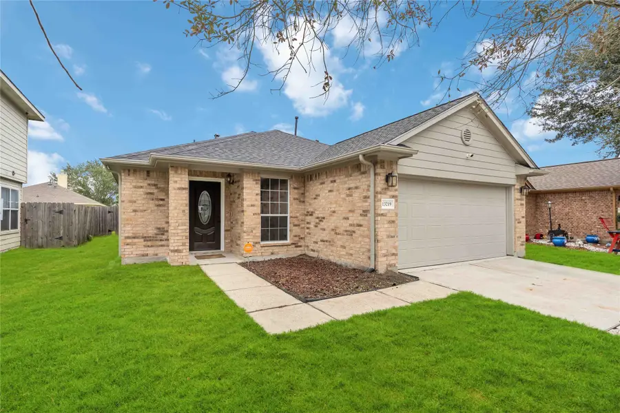 13219 Dennis Way Lane, Houston, TX 77044 - Image #2