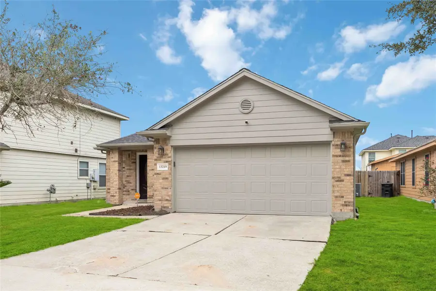 13219 Dennis Way Lane, Houston, TX 77044 - Image #3