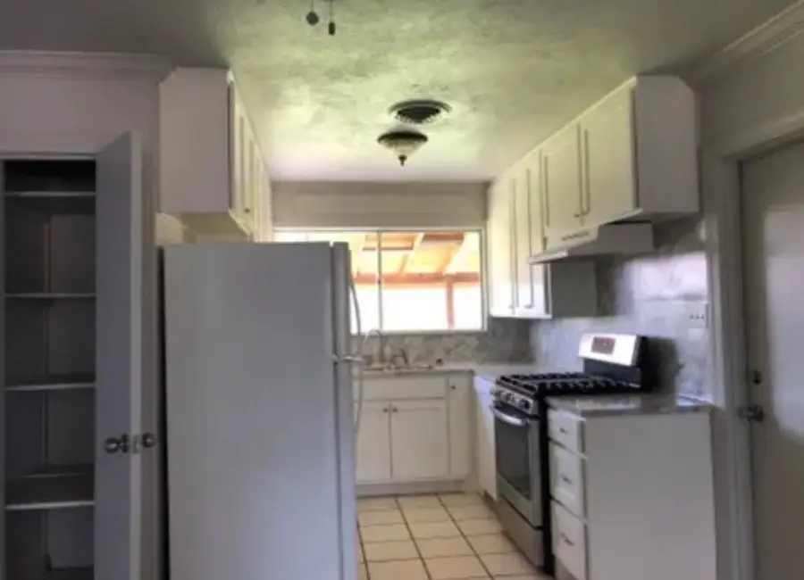 3415 Bowling Lane, Orange, TX 77630 - #3