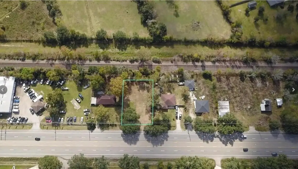17319 Hwy 6, Alvin, TX 77511 - #1