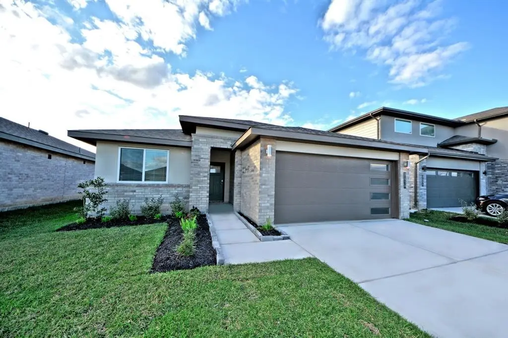 7703 Rainham Valley Lane, Richmond, TX 77407 - #1