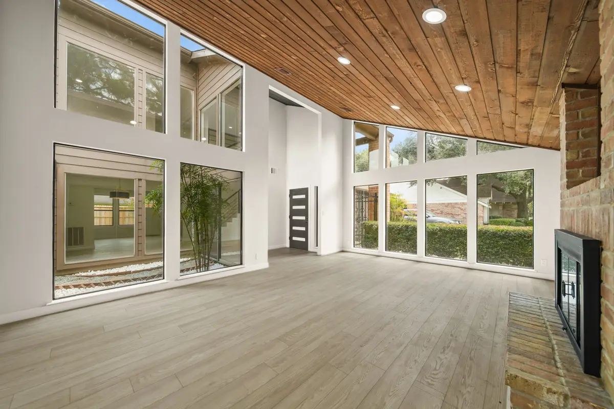 3010 Manila Lane, Houston, TX 77043 - Image #1