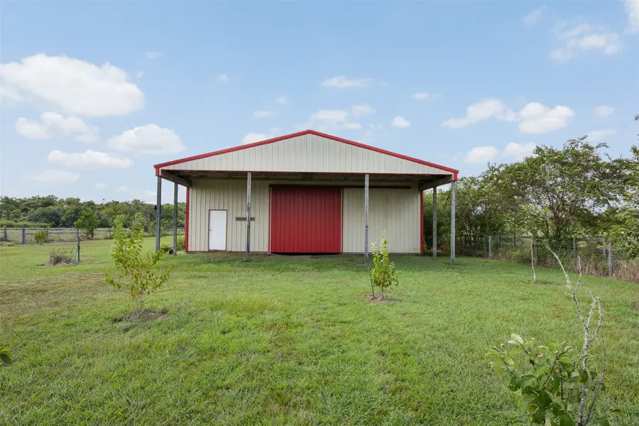 7910 Cr-628, Brazoria, TX 77422 - #2