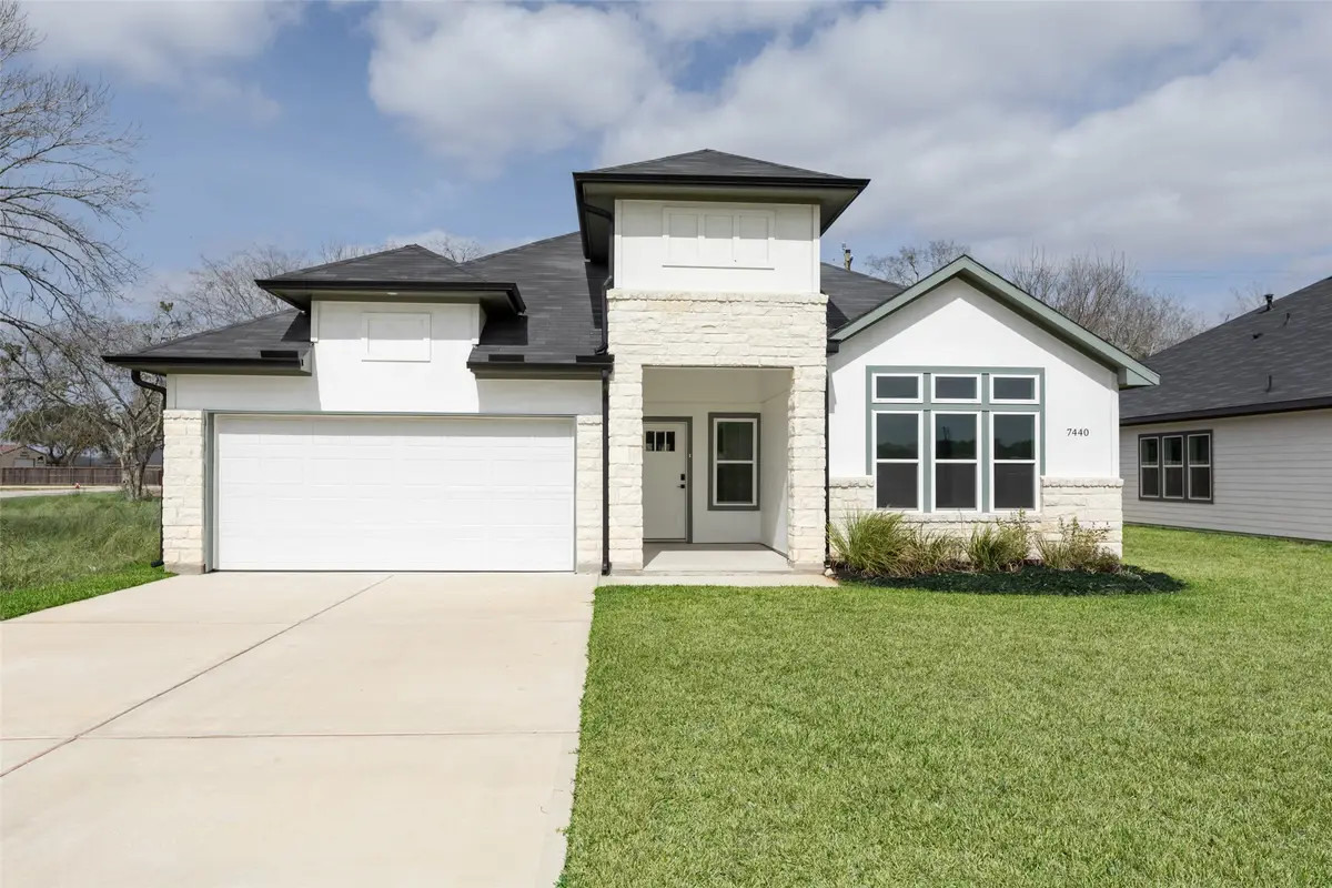 7440 Avenue E, Beasley, TX 77417 - #1