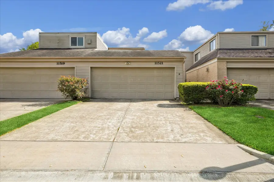 11521 Riverview Drive, Houston, TX 77077 - #2