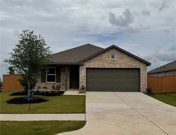 3001 Duskshine Drive, Brookshire, TX 77423