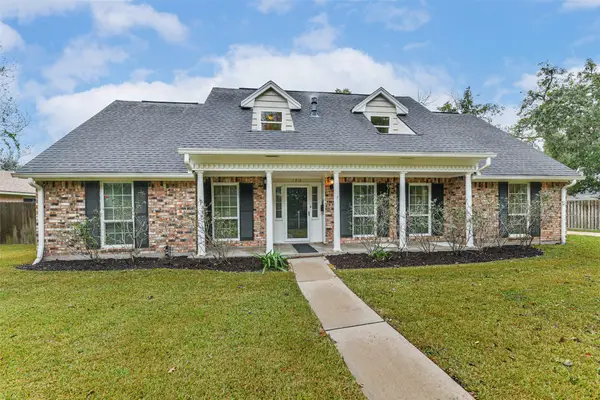 1210 Timber Lane, Rosenberg, TX 77471