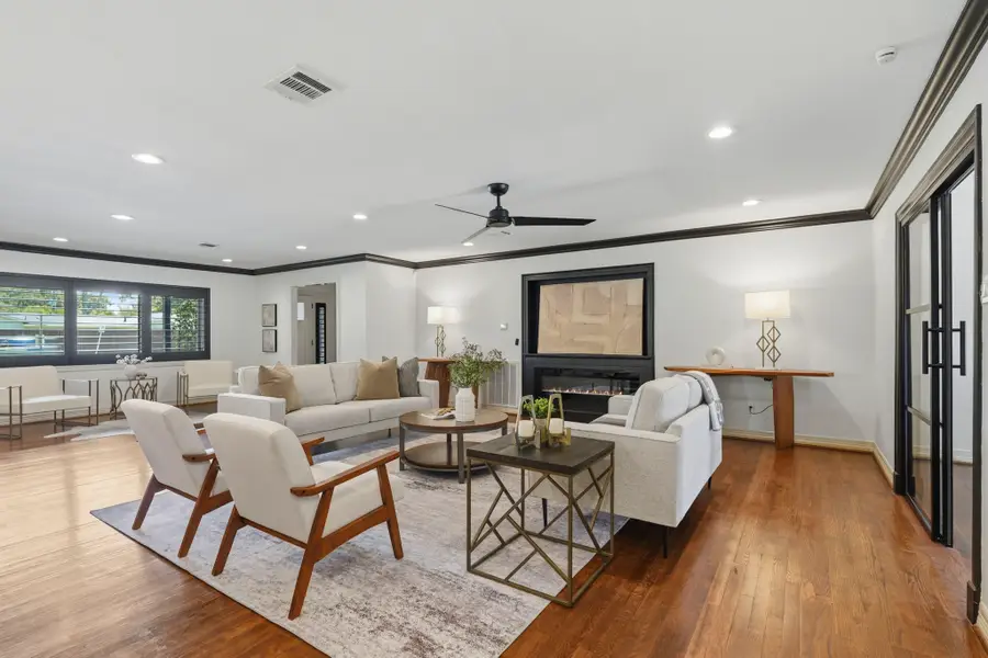 2302 Chimney Rock Road, Houston, TX 77056 - #2