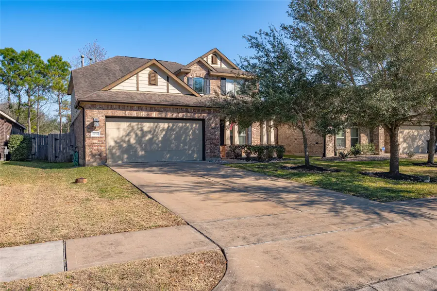 6719 Strawberry Brook Lane, Dickinson, TX 77539 - Image #2
