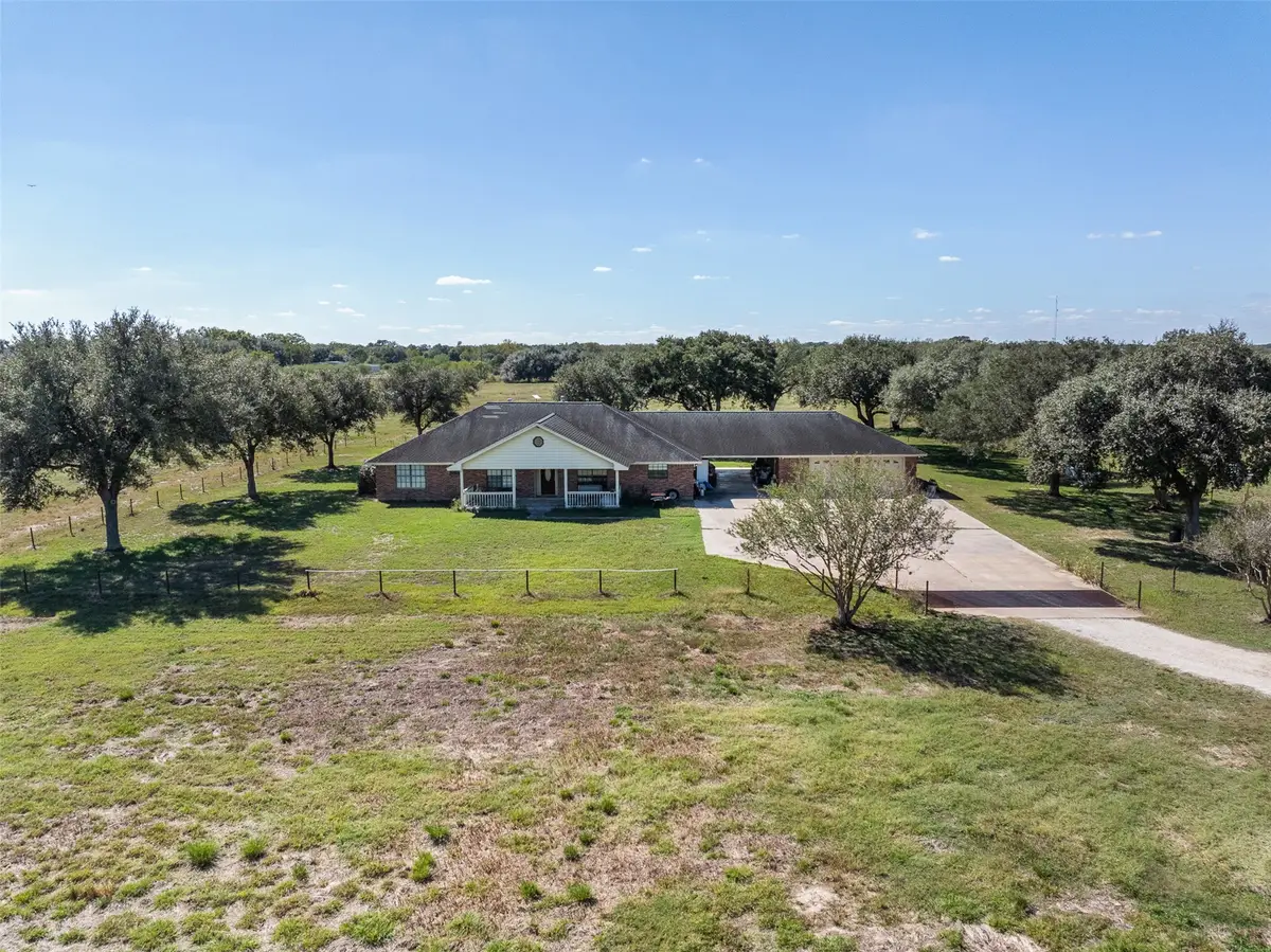 4231 Johnston Road, Wallis, TX 77485 - Image #1