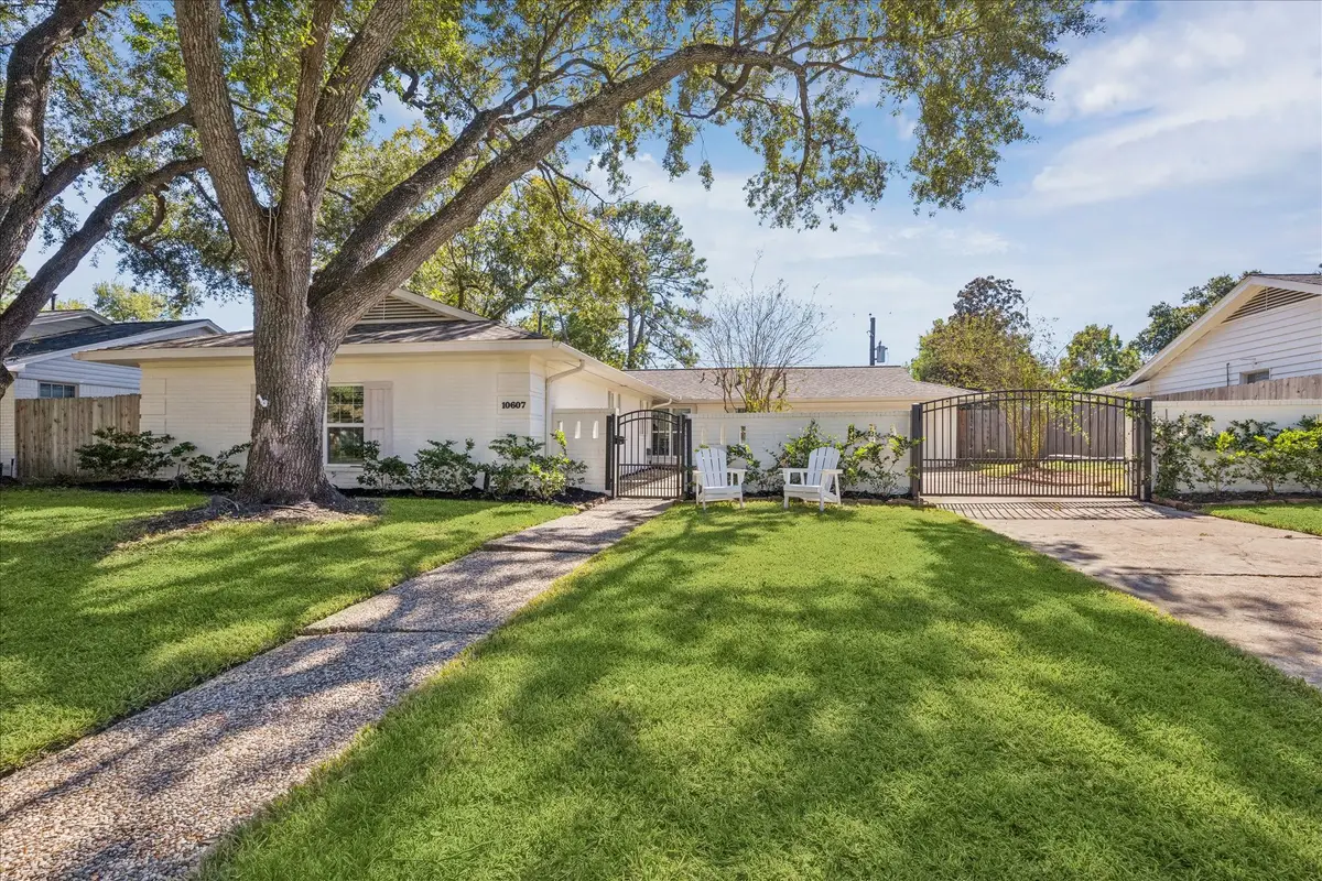 10607 Cranbrook Road, Houston, TX 77042 - Image #1