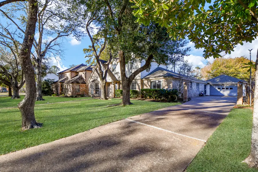 15710 T C Jester Boulevard, Houston, TX 77068 - Image #3
