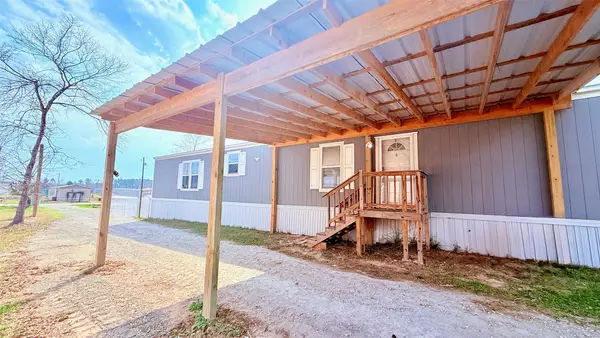 886 Road 51023, Cleveland, TX 77327