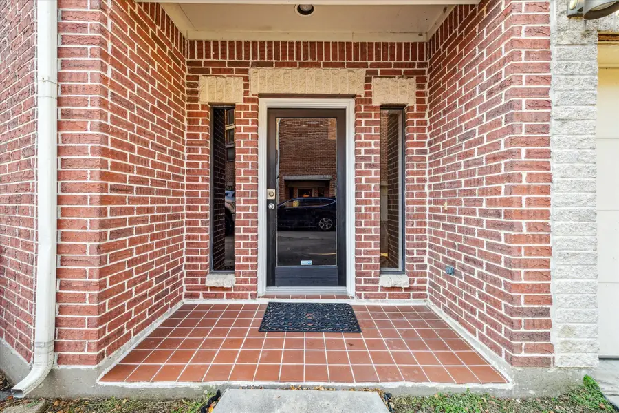 9710 Riddlewood Lane, Houston, TX 77025 - Image #2