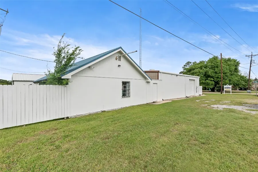 210 & 212 S Tammye Lane, Madisonville, TX 77864 - #2