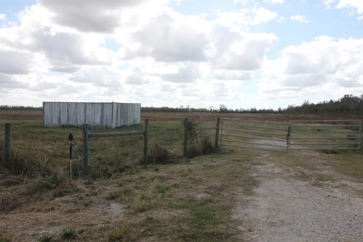 43 County Road 2355, Liberty, TX 77575 - Image #1