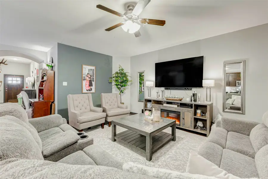 8319 Silent Deep Drive, Rosenberg, TX 77469 - Image #3