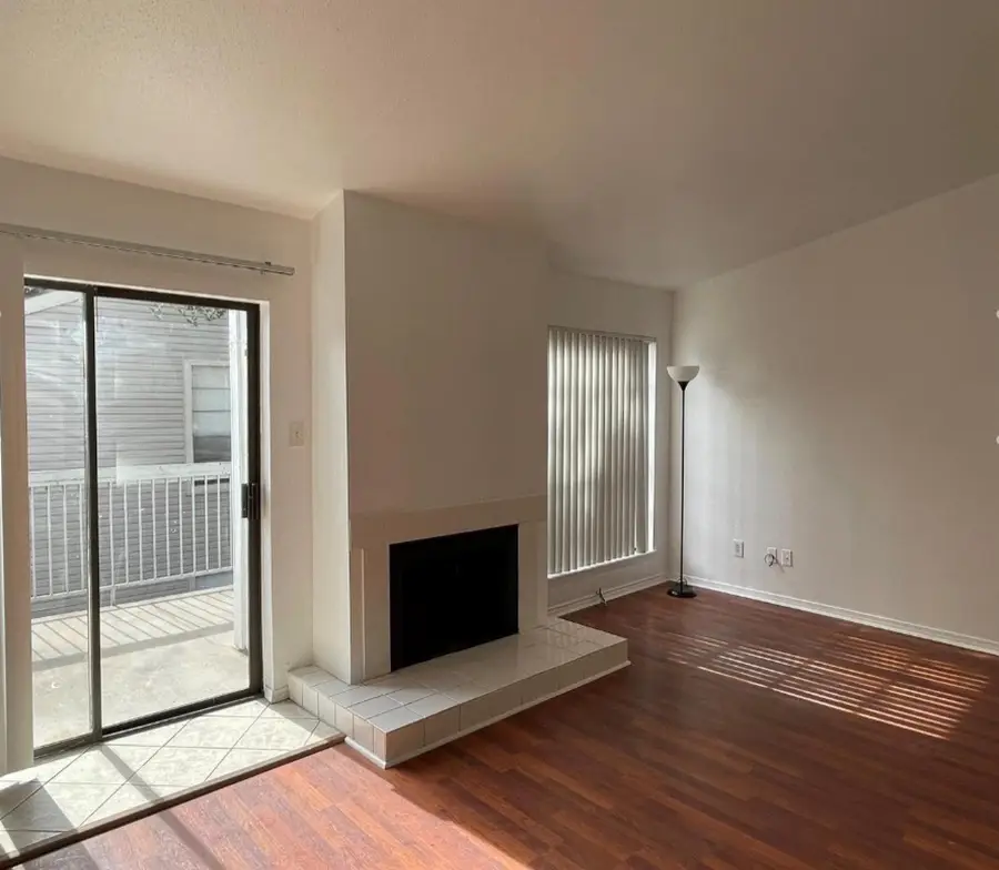 9707 Richmond Avenue #14, Houston, TX 77042 - Image #2