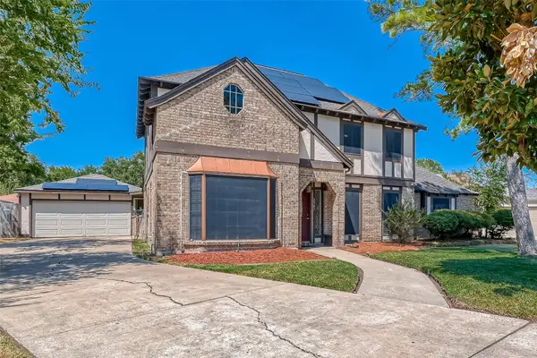2307 Oakview Drive, Missouri City, TX 77459