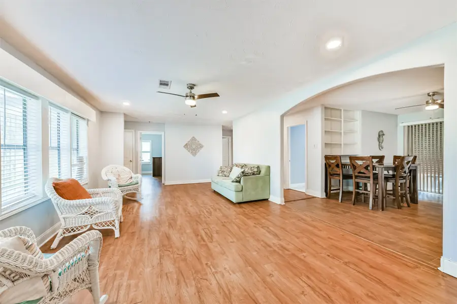 9101 Lazy Lane, Hitchcock, TX 77563 - #3