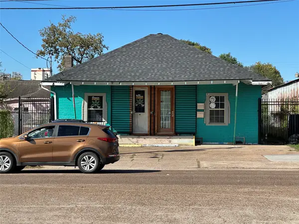 304 Lockwood Drive, Houston, TX 77011