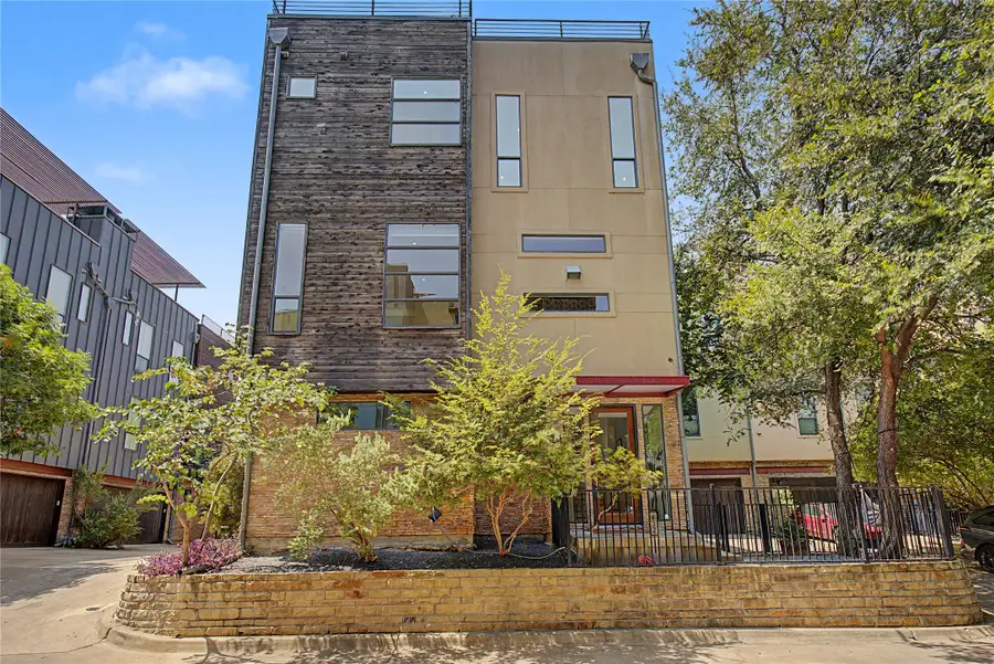 432 Trinity River Circle, Dallas, TX 75203 - #2